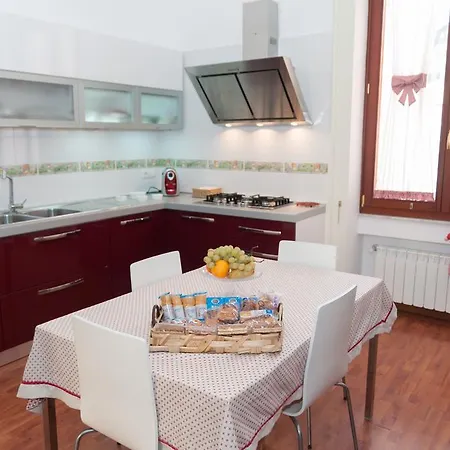 Lorely's Apartment Castellammare di Stabia